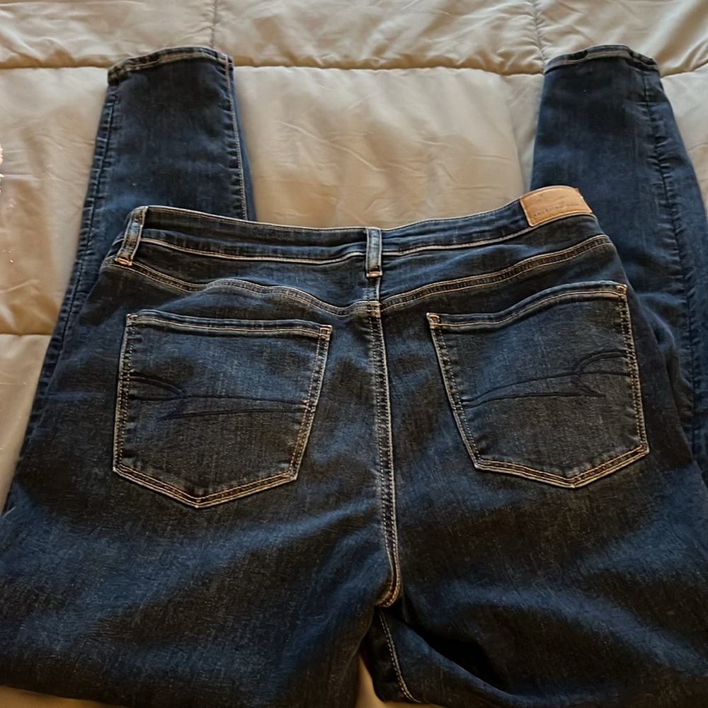 American eagle high-rise jegging size 12 long in EUC dark wash 👖 - Picture 6 of 7
